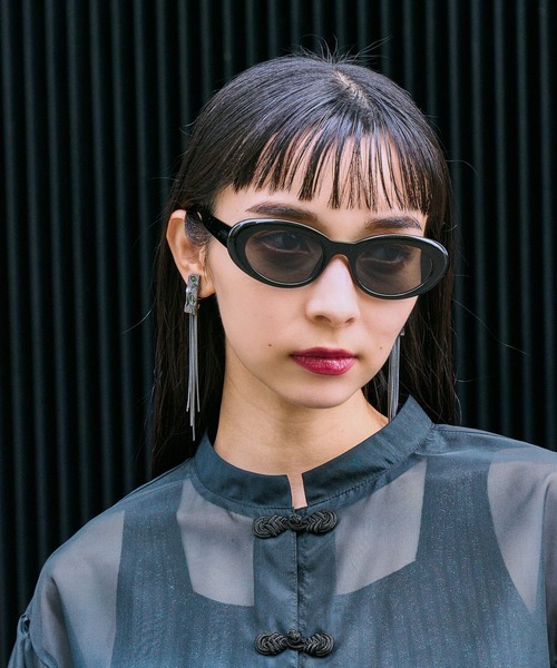 HARE（ハレ）の「●オーバルサングラス(HARE)（サングラス・レディース・ブラック・FREE）」の2枚目の写真