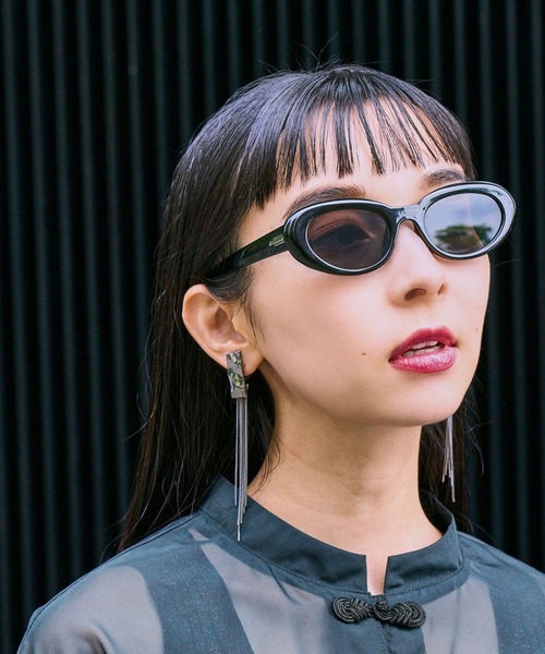 HARE（ハレ）の「●オーバルサングラス(HARE)（サングラス・レディース・ブラック・FREE）」の4枚目の写真