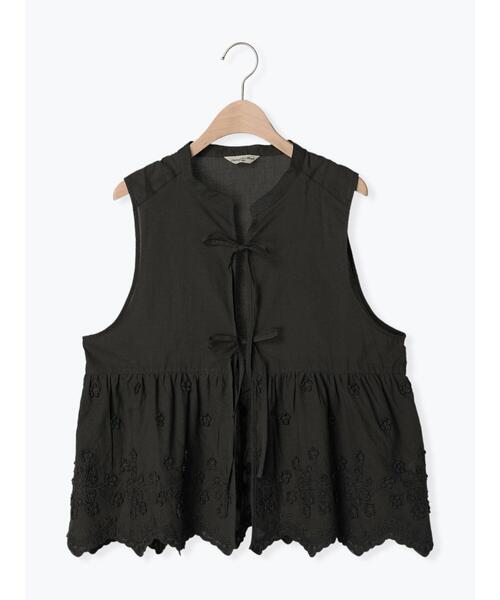 Samansa Mos2（サマンサ モスモス）の「刺繍リボンベスト（ベスト・レディース・チャコールグレー/キナリ/オフホワイト・F）」の12枚目の写真