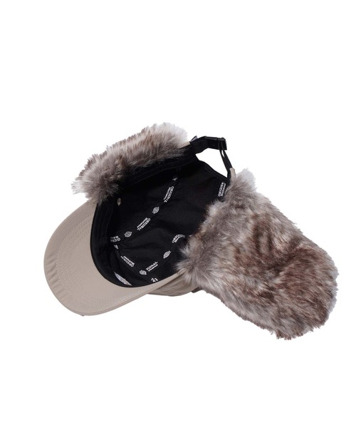 Dickies(ディッキーズ)の「【Dickies】EX FUR EARMUFF JET CAP/ロゴ/ジェットキャップ/ファー付き/フリーサイズ/帽子/ディッキーズ(キャップ・メンズ・レンガ/ブラック/ベージュ/カーキ・FREE)」の9枚目の写真