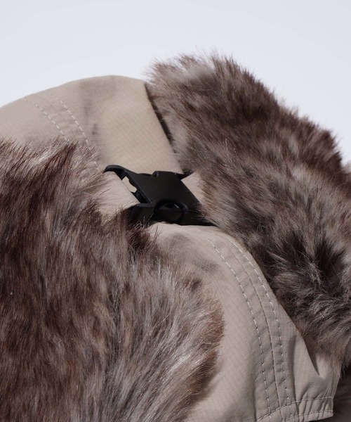 Dickies(ディッキーズ)の「【Dickies】EX FUR EARMUFF JET CAP/ロゴ/ジェットキャップ/ファー付き/フリーサイズ/帽子/ディッキーズ(キャップ・メンズ・レンガ/ブラック/ベージュ/カーキ・FREE)」の12枚目の写真