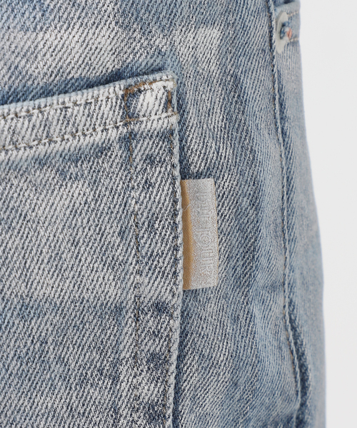 B.C STOCK(ベーセーストック)の「DU JOUR/デュ ジュール LEAN FOIL JEAN SKIRT(デニムスカート・レディース・ブラック/ブルー・36/38/MEDIUM/SMALL)」の8枚目の写真