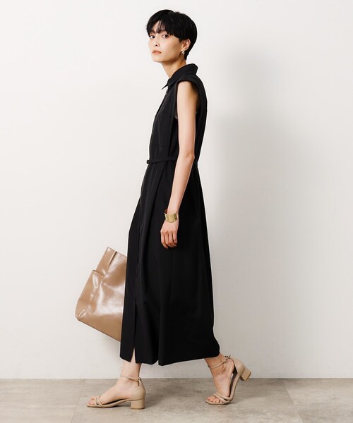 OPAQUE.CLIP（オペークドットクリップ）の「◆《美人百花掲載》フレンチスリーブシャツワンピース【洗濯機洗い可】（ワンピース・レディース・ブラック/ベージュ・38/40）」の5枚目の写真