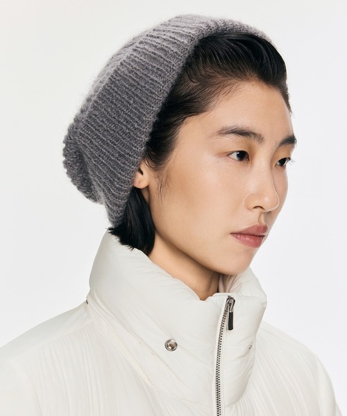 JNBY（ジェーエヌビーワイ）の「Essential Knit Beanie / ニットビーニー（ニットキャップ/ビーニー・レディース・グレー/ブラウン・ONE SIZE）」の2枚目の写真