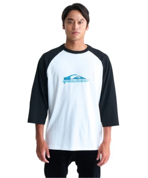 Quiksilver(クイックシルバー)の「PATRIOT 7TH/クイックシルバーワンポイントロゴTシャツ(Tシャツ/カットソー・メンズ・ブラック/ネイビー・LARGE/MEDIUM/X-LARGE)」の2枚目の写真