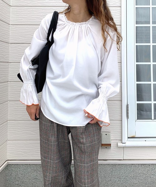 Q(キュー)の「キャンディースリーブブラウス(シャツ/ブラウス・レディース・ネイビー/ホワイト・MEDIUM)」の17枚目の写真