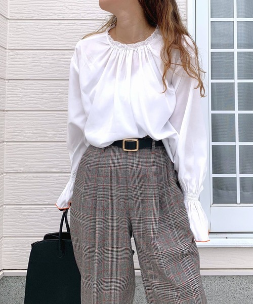 Q(キュー)の「キャンディースリーブブラウス(シャツ/ブラウス・レディース・ネイビー/ホワイト・MEDIUM)」の3枚目の写真