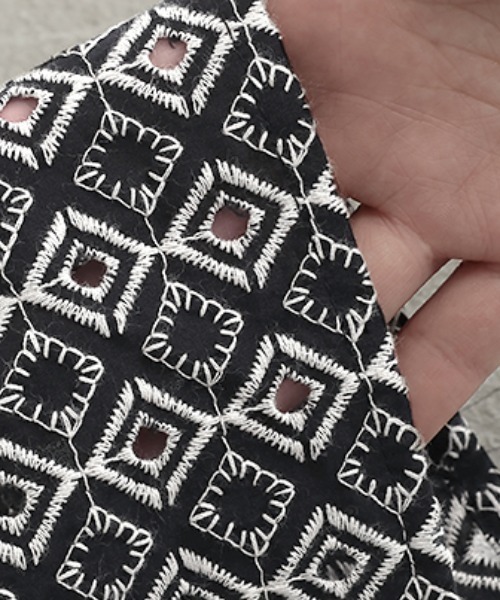 HUG.U(ハグユー)の「刺繍ワイドパンツ(その他パンツ・レディース・ブラック・FREE)」の14枚目の写真