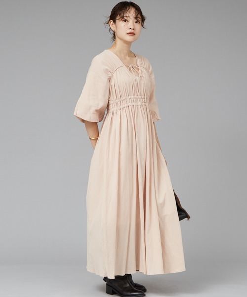 qualite scape（カリテ スケープ）の「ウェストギャザーワンピース/春服/夏服/ドレス（ワンピース・レディース・ブルー/ブラック/ベージュ・36/38）」の10枚目の写真