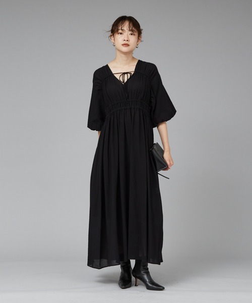 qualite scape（カリテ スケープ）の「ウェストギャザーワンピース/春服/夏服/ドレス（ワンピース・レディース・ブルー/ブラック/ベージュ・36/38）」の5枚目の写真