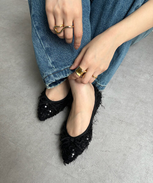 DouDou(ドゥドゥ)の「ポインテッドバレエシューズ(パンプス・レディース・ブラック/シルバー・23.5cm/23cm/24.5cm/24cm)」の4枚目の写真