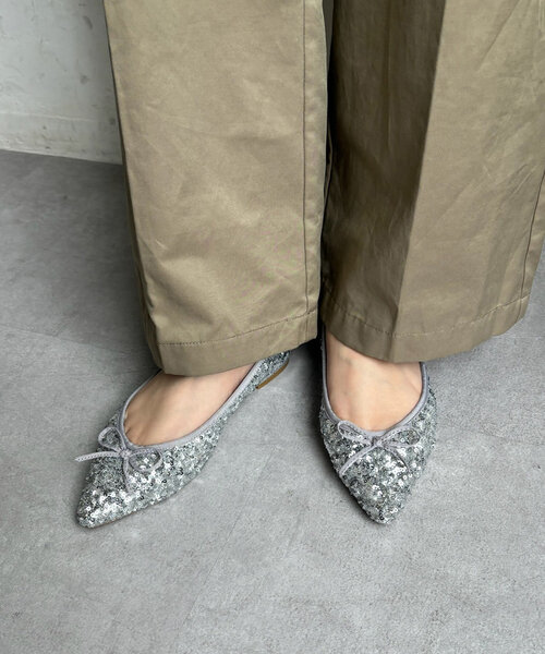 DouDou(ドゥドゥ)の「ポインテッドバレエシューズ(パンプス・レディース・ブラック/シルバー・23.5cm/23cm/24.5cm/24cm)」の9枚目の写真