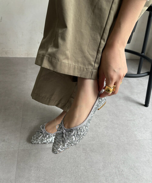 DouDou(ドゥドゥ)の「ポインテッドバレエシューズ(パンプス・レディース・ブラック/シルバー・23.5cm/23cm/24.5cm/24cm)」の10枚目の写真