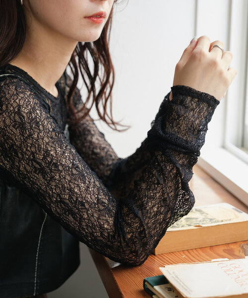 Kastane（カスタネ）の「*カットランダムレースインナー（Tシャツ/カットソー・レディース・アイボリー/ブラック/ブルー/オレンジ/ブラウン・FREE）」の17枚目の写真