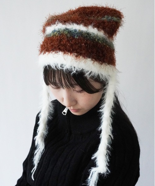 Port(ポート)の「【 antique andico / アンティーク アンディコ 】 シャギー ボーダー 猫耳 ニット 帽子 キャップ #_(ニットキャップ/ビーニー・レディース・ブラウン/ピンク/グレー/ブルー・FREE)」の9枚目の写真