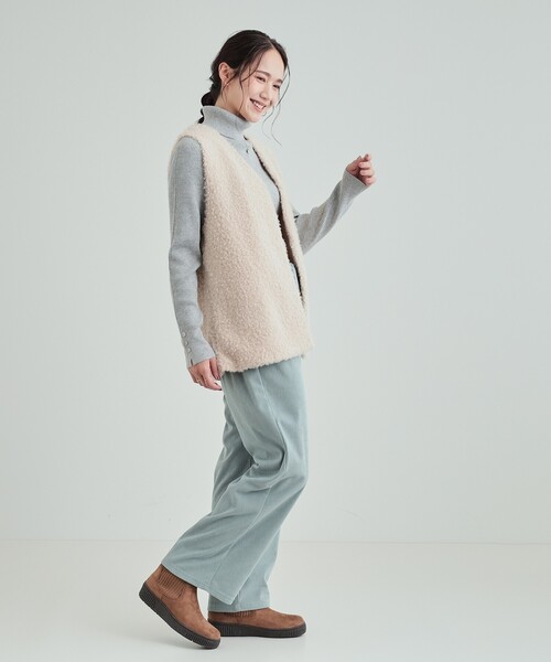 SHOO・LA・RUE（シューラルー）の「◆【高レビュー/撥水】すっぽりラクラク はきぐちニットブーツ（ブーツ・レディース・キャメル/ダークブラウン/ピンク系/ブルー系その他/アイボリー/ブラック・25/35/45/50）」の14枚目の写真