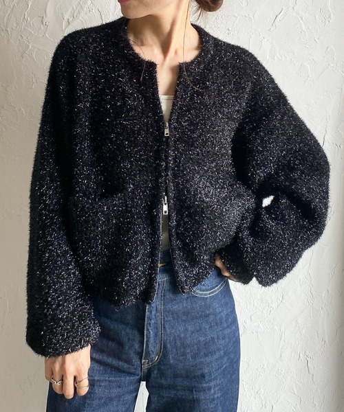 She's Closet(シーズクローゼット)の「長袖ショート丈ダブルジップアップラメシャギーニットカーディガン(カーディガン/ボレロ・レディース・チャコール/シルバー/アイボリー/ブラック・FREE)」の2枚目の写真