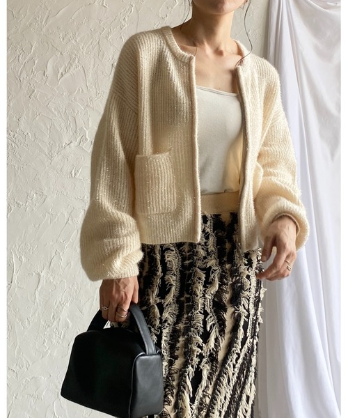 She's Closet(シーズクローゼット)の「長袖ショート丈ダブルジップアップラメシャギーニットカーディガン(カーディガン/ボレロ・レディース・チャコール/シルバー/アイボリー/ブラック・FREE)」の7枚目の写真