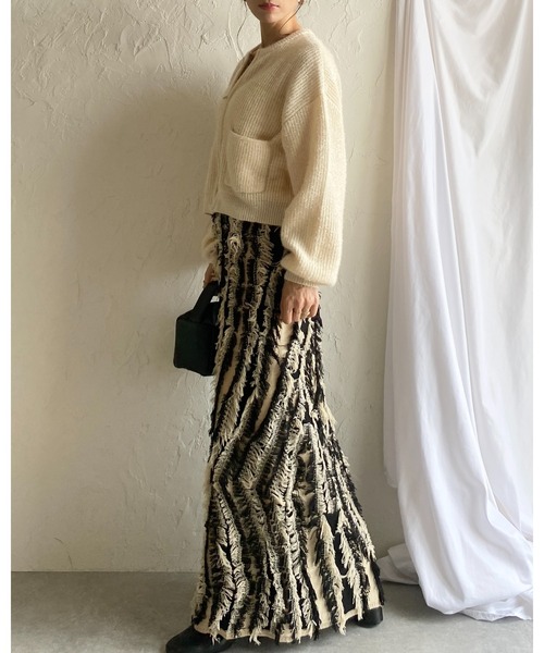 She's Closet(シーズクローゼット)の「長袖ショート丈ダブルジップアップラメシャギーニットカーディガン(カーディガン/ボレロ・レディース・チャコール/シルバー/アイボリー/ブラック・FREE)」の17枚目の写真
