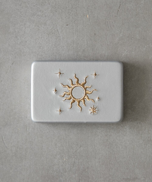 BIRTHDAY BAR(バースデイバー)の「SUN&MOON small case(ポーチ・レディース・シルバー系その他/ネイビー・0)」の11枚目の写真
