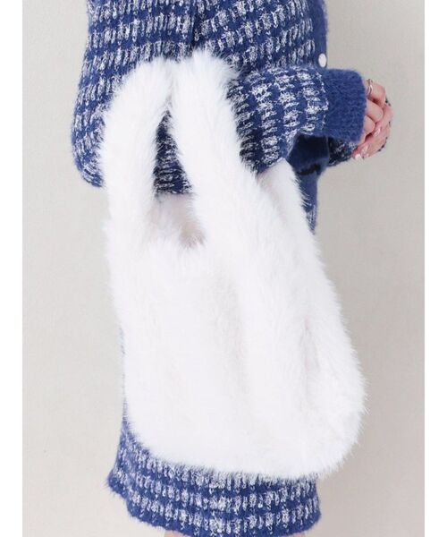 EATME（イートミー）の「フェイクファーバッグ（ハンドバッグ・レディース・ホワイト/グレー・FREE）」の2枚目の写真