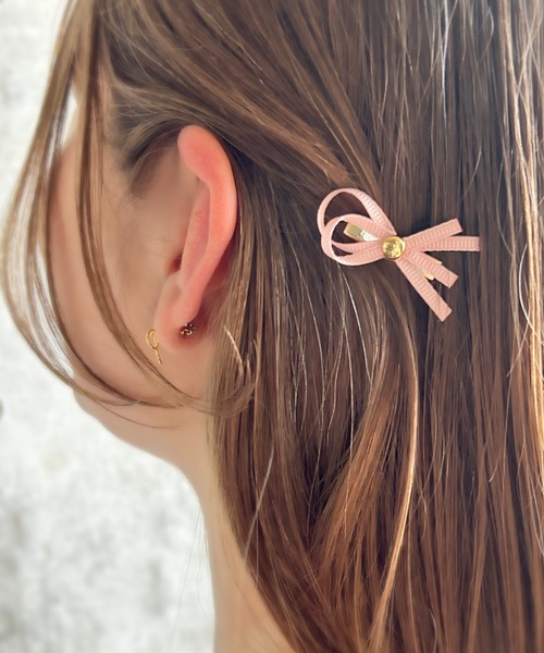 【コーデのアクセントに♪】CHANEL シュシュ コーデの主役に♪】CHANEL リボン シュシュ ヘアアクセサリー