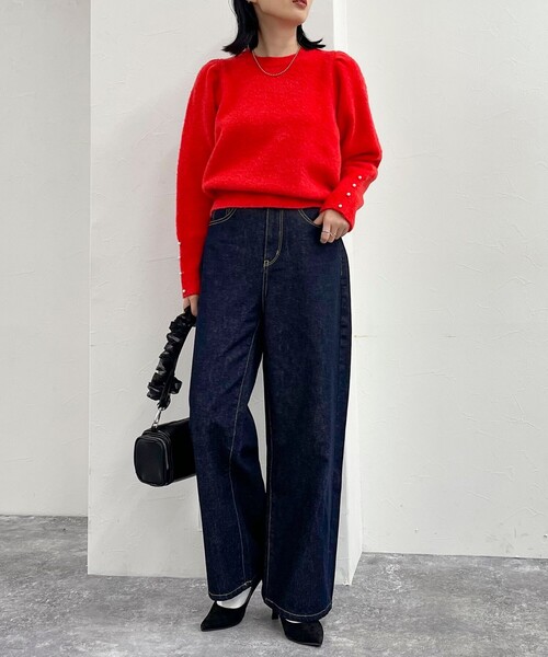 fredy emue（フレディエミュ）の「袖ボリュームパール付きニットプルオーバー（ニット/セーター・レディース・アイボリー/ブラック/レッド・38）」の6枚目の写真