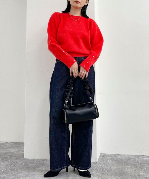 fredy emue（フレディエミュ）の「袖ボリュームパール付きニットプルオーバー（ニット/セーター・レディース・アイボリー/ブラック/レッド・38）」の5枚目の写真