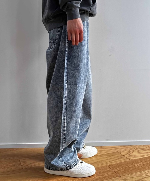COLIN（コリン）の「COLIN:10.5oz デニムバギーパンツ（デニムパンツ・メンズ・ケミカルウォッシュ/ブラック/ブルー・M/L）」の12枚目の写真