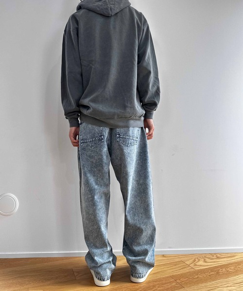 COLIN（コリン）の「COLIN:10.5oz デニムバギーパンツ（デニムパンツ・メンズ・ケミカルウォッシュ/ブラック/ブルー・M/L）」の15枚目の写真