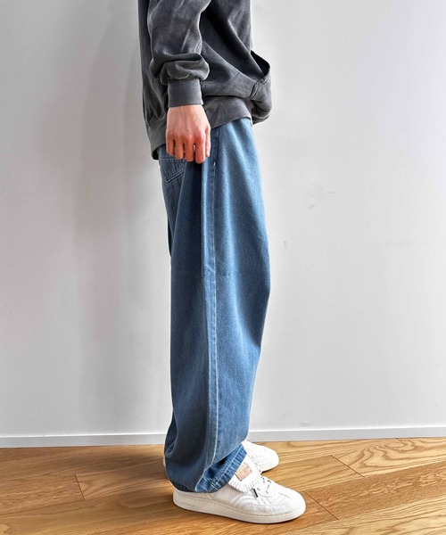 COLIN（コリン）の「COLIN:10.5oz デニムバギーパンツ（デニムパンツ・メンズ・ケミカルウォッシュ/ブラック/ブルー・M/L）」の13枚目の写真