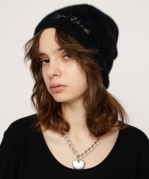 SLY（スライ）の「LOGO SHAGGY BEANIE ロゴ シャギー ビーニー（ニットキャップ/ビーニー・レディース・杢グレー/ブラック・FREE）」の11枚目の写真