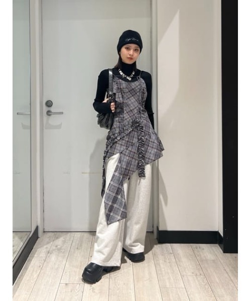 SLY（スライ）の「LOGO SHAGGY BEANIE ロゴ シャギー ビーニー（ニットキャップ/ビーニー・レディース・杢グレー/ブラック・FREE）」の14枚目の写真