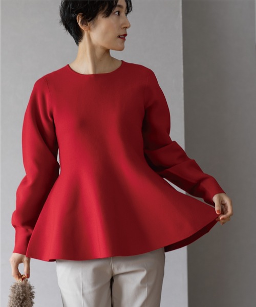 OPAQUE.CLIP(オペークドットクリップ)の「◆《5color》シームレスペプラムニット【洗濯機洗い可】(ニット/セーター・レディース・レッド系1/ブルー系その他7/オフホワイト/ネイビー/ブラック・42/38/40)」の6枚目の写真