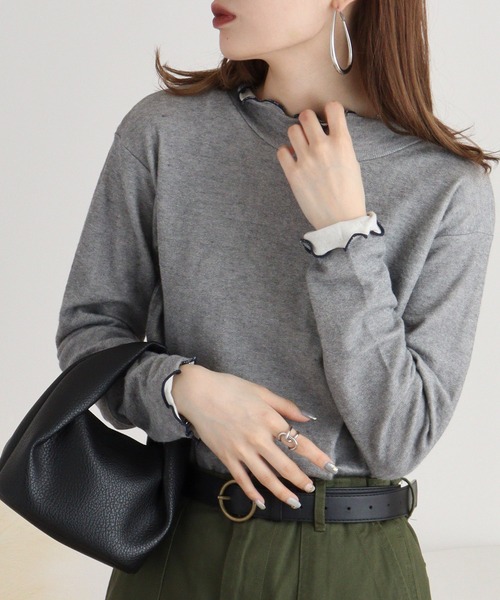 Emago(イマゴ)の「EMAGO ロゴ刺繍ハイネックロングスリーブ(Tシャツ/カットソー・レディース・グレー/杢グレー/ブラウン・FREE)」の2枚目の写真