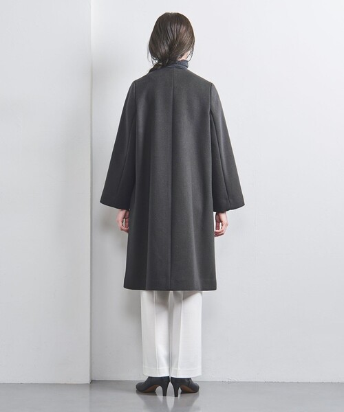 UNITED ARROWS（ユナイテッドアローズ）の「Aライン ミドル コート（ノーカラーコート・レディース・ブラック/ダークグレー/ベージュ・36/38/34）」の15枚目の写真