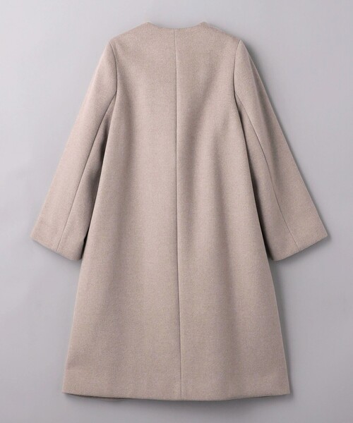 UNITED ARROWS（ユナイテッドアローズ）の「Aライン ミドル コート（ノーカラーコート・レディース・ブラック/ダークグレー/ベージュ・36/38/34）」の17枚目の写真