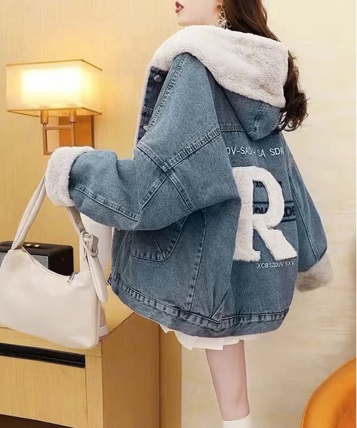 BLANC FICELLE(ブランフィセル)の「裏ファー デニムGジャン(デニムジャケット・レディース・ブラック/インディゴブルー・S/M/L)」の2枚目の写真