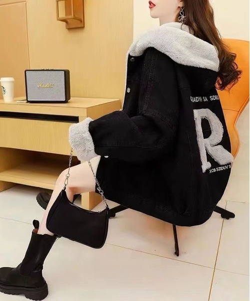 BLANC FICELLE(ブランフィセル)の「裏ファー デニムGジャン(デニムジャケット・レディース・ブラック/インディゴブルー・S/M/L)」の5枚目の写真