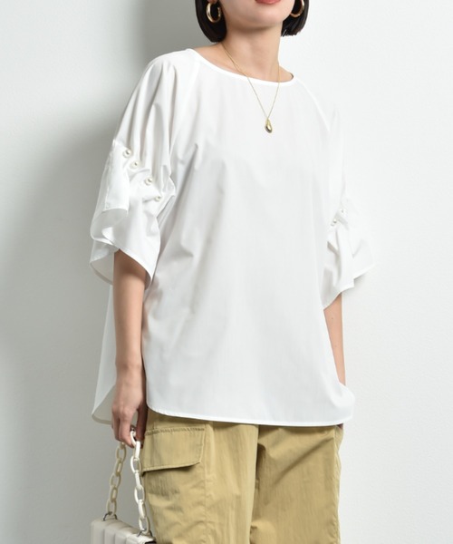 INTERPLANET（インタープラネット）の「ＴＣブロード袖パールデザインブラウス（シャツ/ブラウス・レディース・オフホワイト/ベージュ/ブラック・FREE）」の12枚目の写真