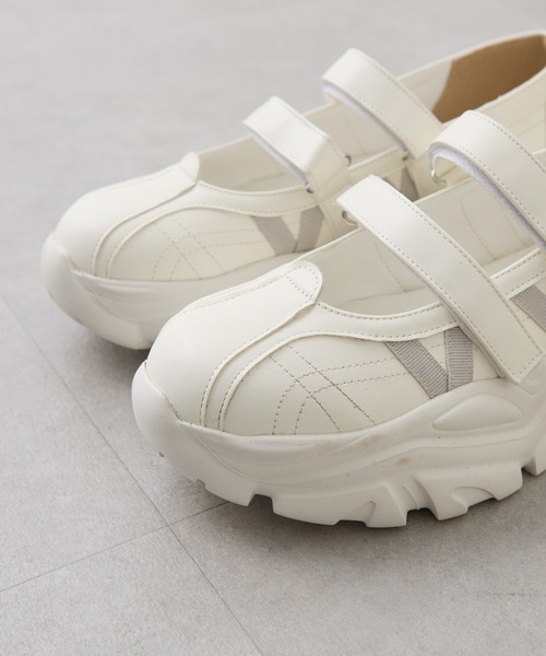 RAY CASSIN（レイカズン）の「厚底バレエスニーカー（スニーカー・レディース・ブラック/ホワイト系その他2・L/M/S）」の13枚目の写真