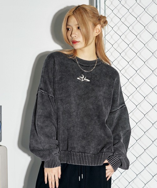 セール】ヴィンテージ加工ワンポイントクルーネックニット（ニット