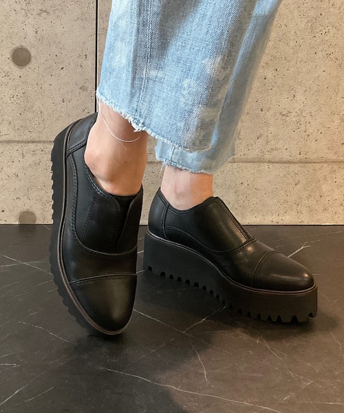 ALL BLACK（オールブラック）の「【本革/厚底/6.5cm】キャタピラーソールシューズ（ドレスシューズ・レディース・ブラック・39/38/37/36）」の15枚目の写真