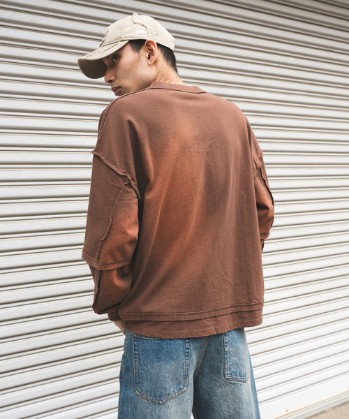 JOURNAL STANDARD（ジャーナルスタンダード）の「フェイクレイヤード ダメージ L/S Tシャツ（Tシャツ/カットソー・メンズ・ベージュ/ブラック/ブラウン・LARGE/MEDIUM）」の22枚目の写真