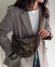 ラウンド切替テープショルダーバッグ