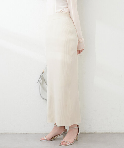 natural couture（ナチュラルクチュール）の「Web限定 /【プチナチュ】スリット入り細リブニットタイトスカート（スカート・レディース・ブラック/グレー/アイボリー・SMALL/MEDIUM/LARGE）」の13枚目の写真