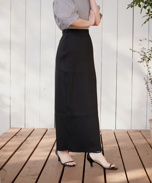 natural couture（ナチュラルクチュール）の「Web限定 /【プチナチュ】スリット入り細リブニットタイトスカート（スカート・レディース・ブラック/グレー/アイボリー・SMALL/MEDIUM/LARGE）」の22枚目の写真