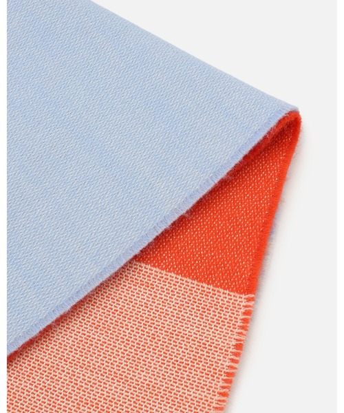 marimekko(マリメッコ)の「Hennika / blanket 120x180cm(ブランケット・レディース・マルチ・FREE)」の4枚目の写真