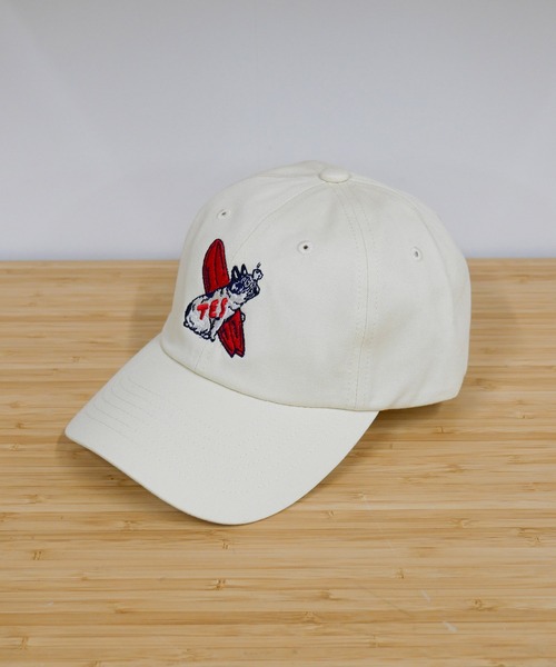 The Endless Summer（エンドレスサマー）の「BUHI CAFE BIG EMB LOW CAP（キャップ・メンズ・サックスブルー/チャコール/ピンク系その他2/オフホワイト/ブラック/ベージュ・FREE）」の2枚目の写真