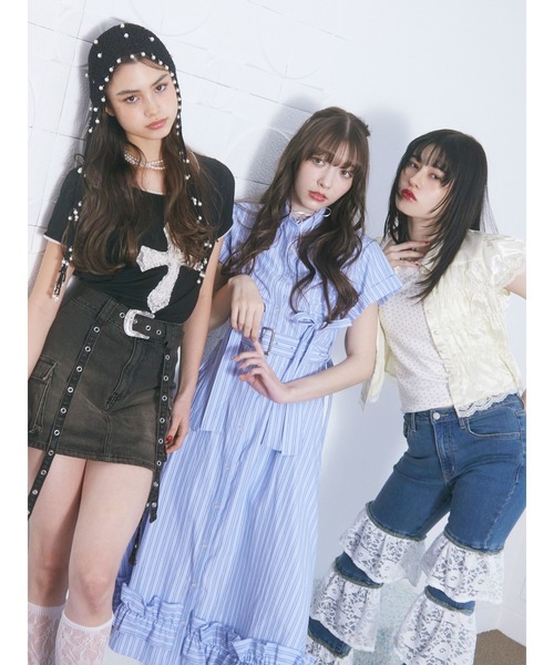 jouetie（ジュエティ）の「クロスレースドッキングTシャツ（Tシャツ/カットソー・レディース・オフホワイト/ブラック/ピンク・MEDIUM）」の9枚目の写真